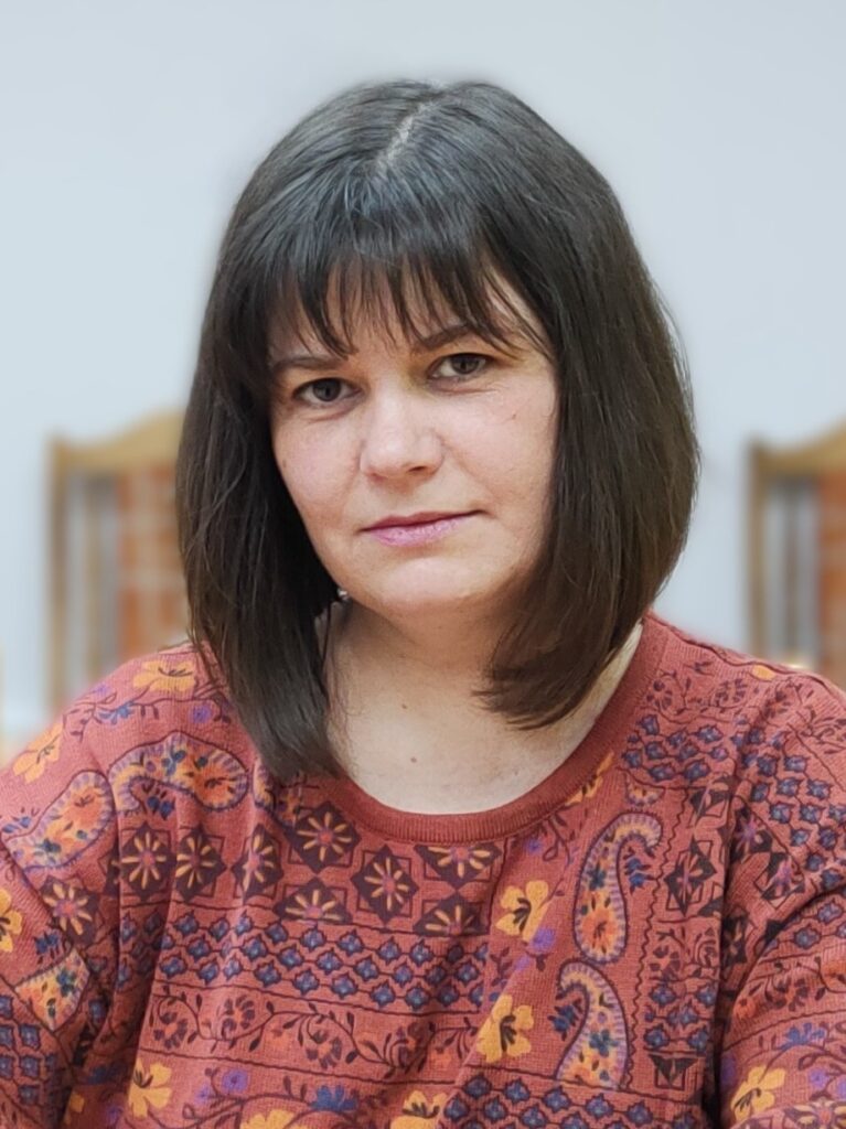 Крих Анна Алексеевна: старший научный сотрудник Сибирского филиала Института Наследия